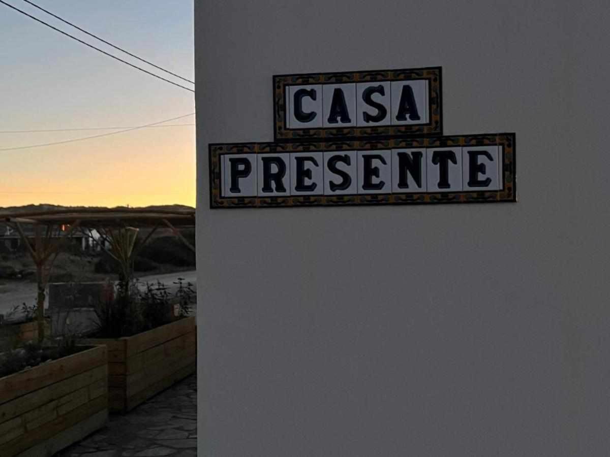 Casa Presente Guesthouse カラパテイラ エクステリア 写真
